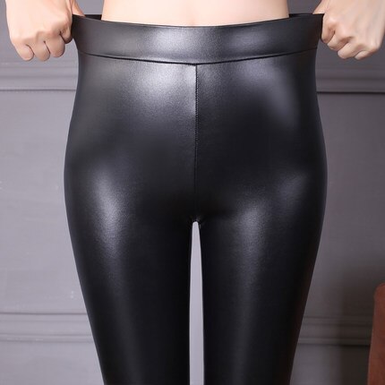 Leather pants female autumn and winter 2018 new Korean version of the black high